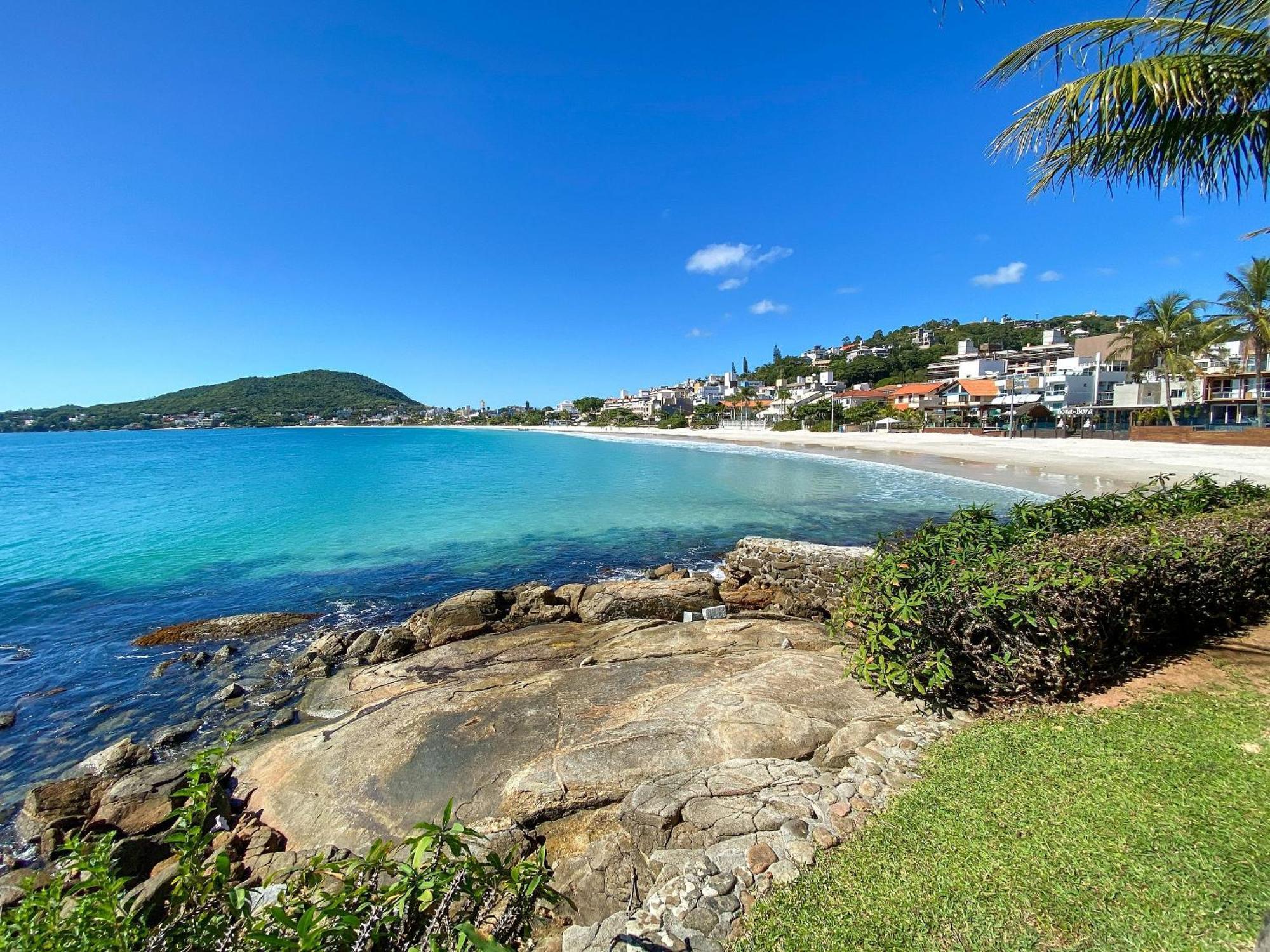 Apto Novo, Com Piscina, 250M Da Praia Bombinhas Exterior photo